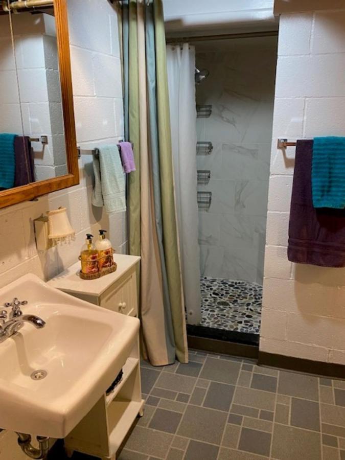 Spacious Lower Level Living All For You! Corvallis Eksteriør billede